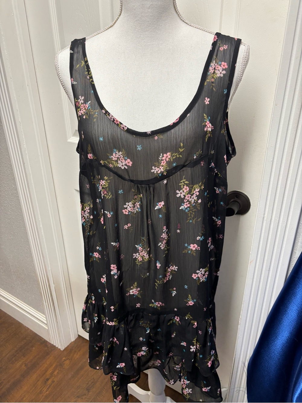 XXI Sz L Black Sheer Floral Ruffle Hem Dress Tank